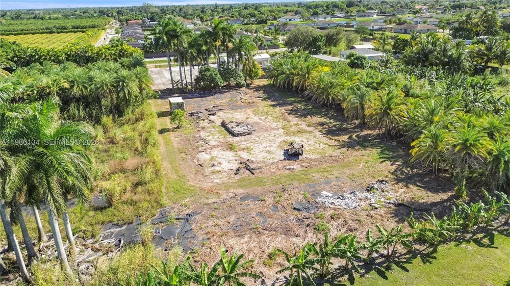31500 SW 207th Ave Homestead, FL 33030
