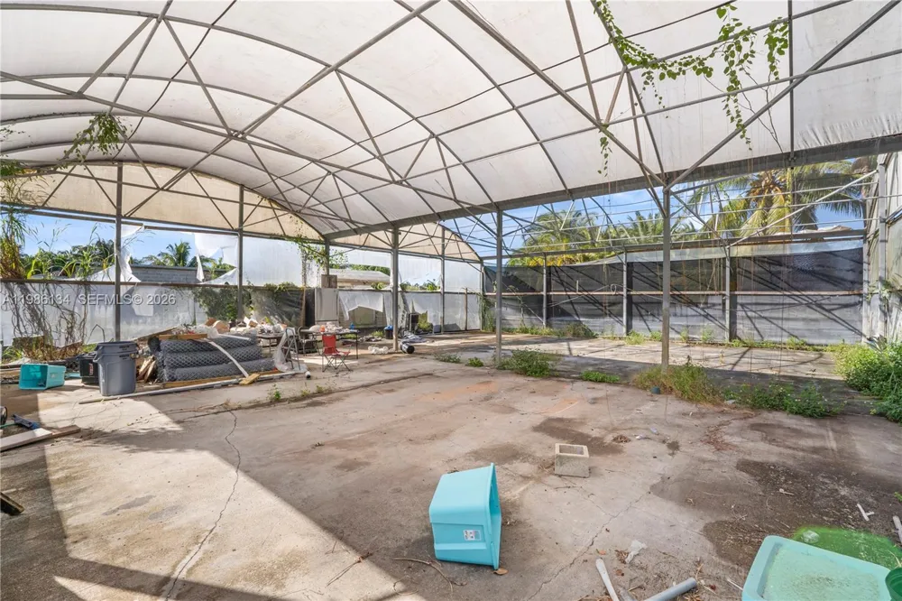 31500 SW 207th Ave Homestead, FL 33030