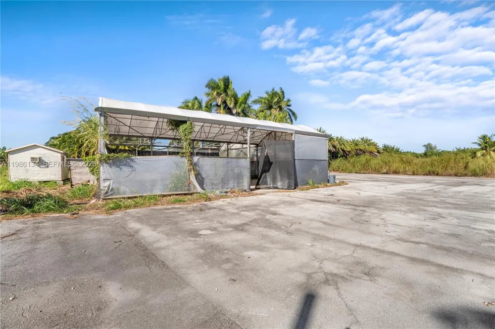 31500 SW 207th Ave Homestead, FL 33030