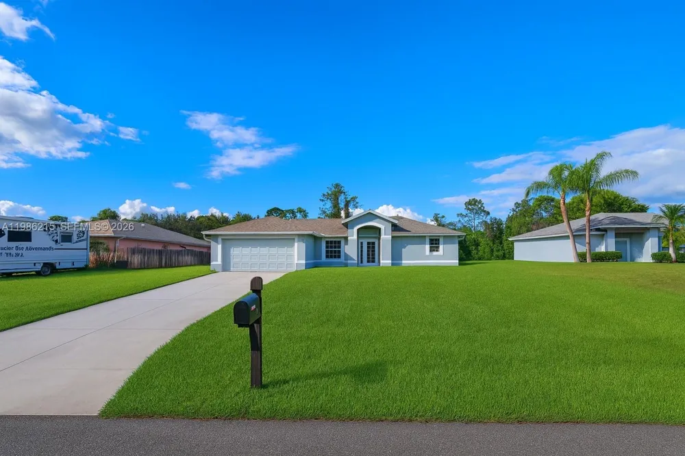 116 ridgemont Dr Lehigh Acres, FL 33972