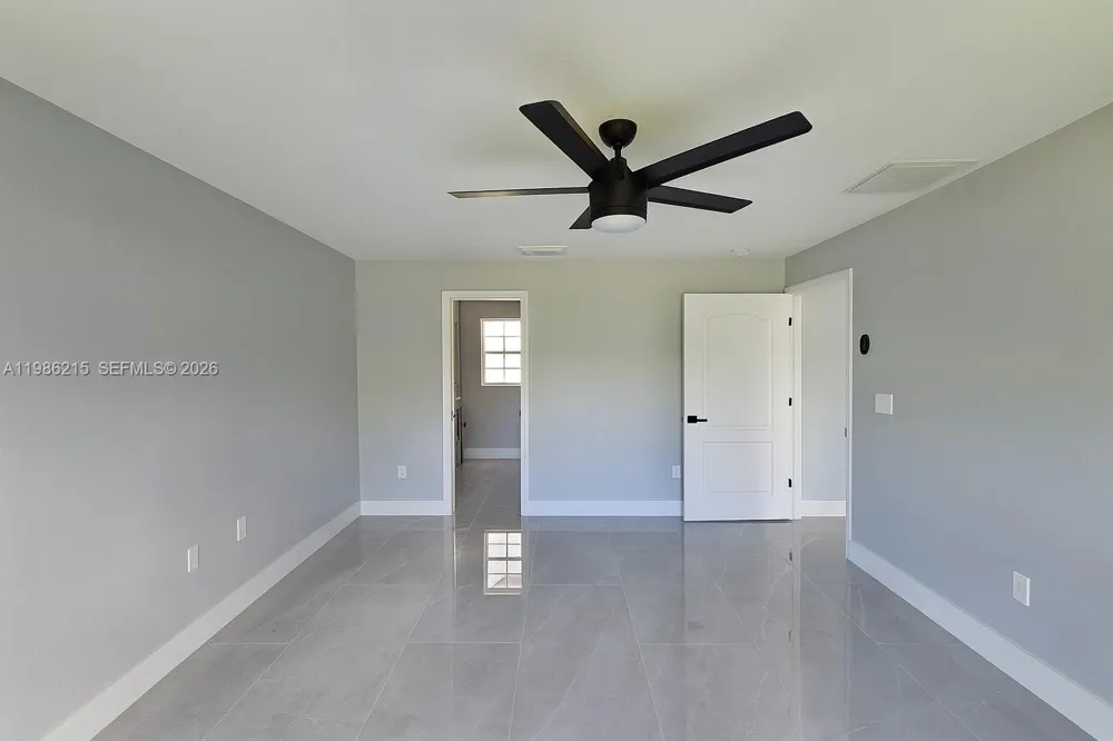 116 ridgemont Dr Lehigh Acres, FL 33972