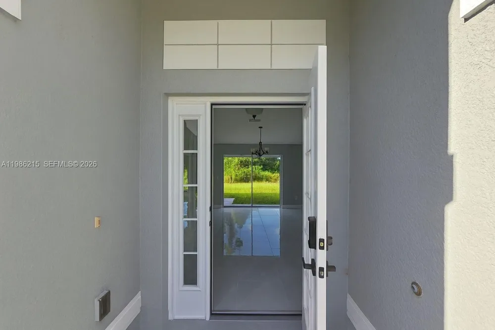 116 ridgemont Dr Lehigh Acres, FL 33972