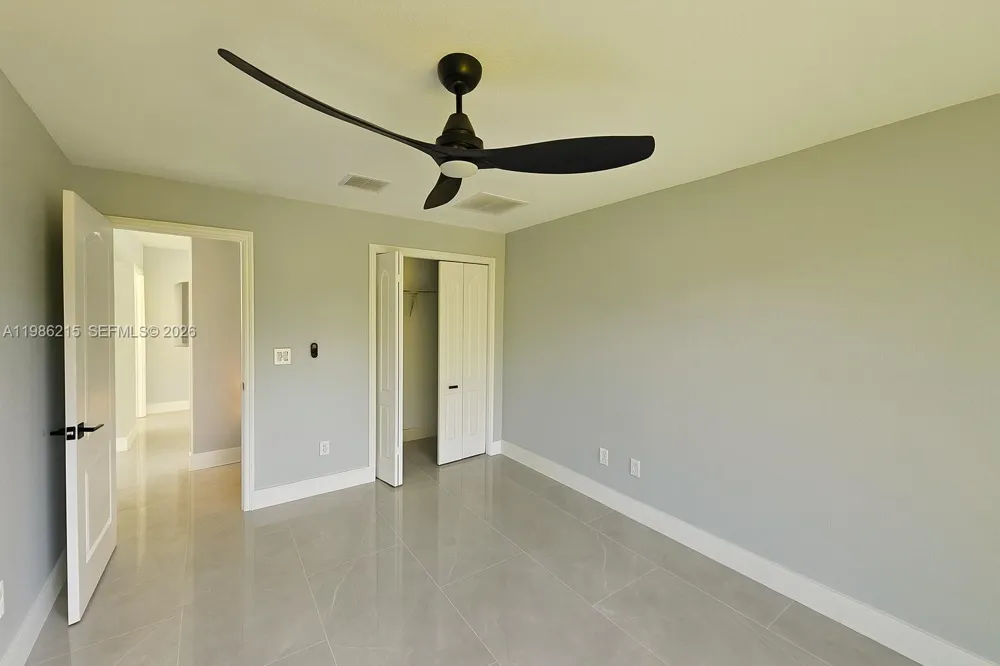 116 ridgemont Dr Lehigh Acres, FL 33972