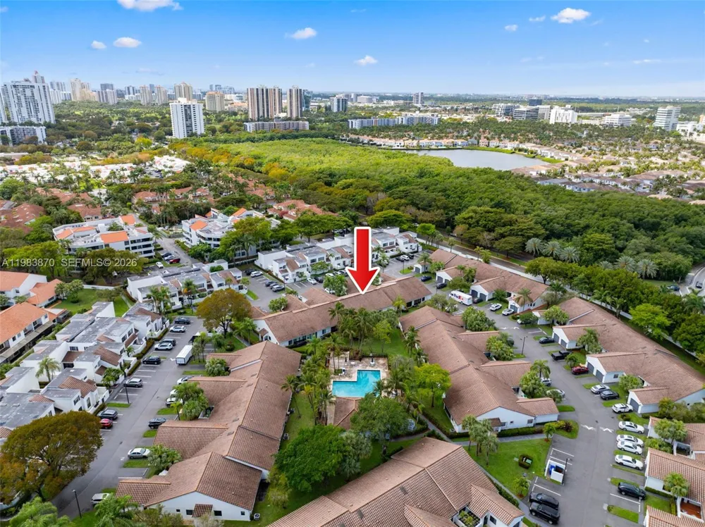 21244 Harbor Way #213-21 Aventura, FL 33180