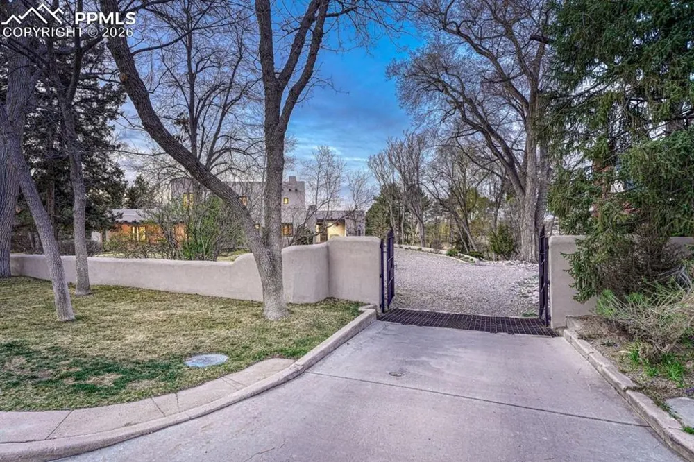 535 Dittmer Avenue Pueblo, CO 81005