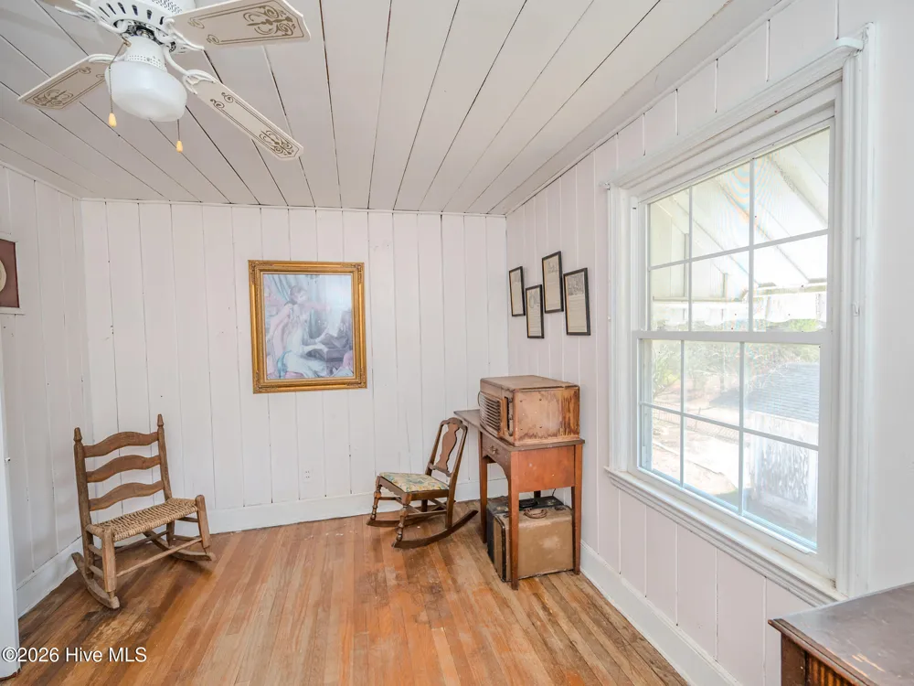 60 Callahan Road Orrum, NC 28369