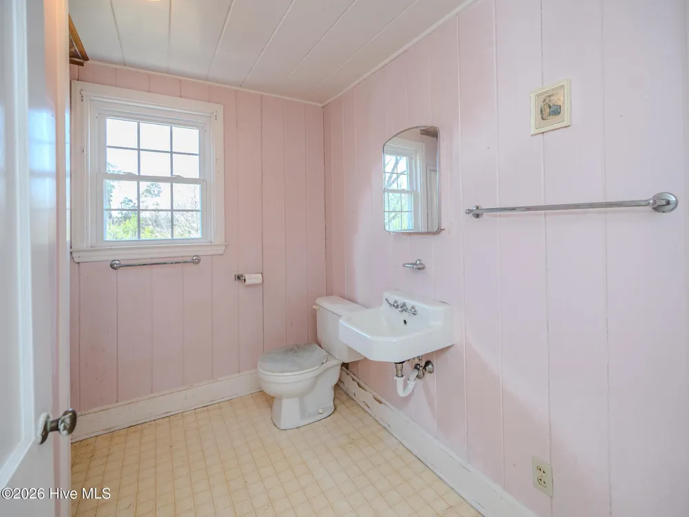60 Callahan Road Orrum, NC 28369