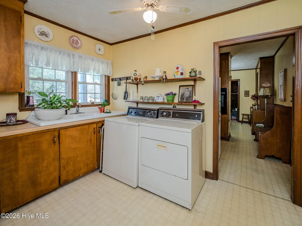 60 Callahan Road Orrum, NC 28369
