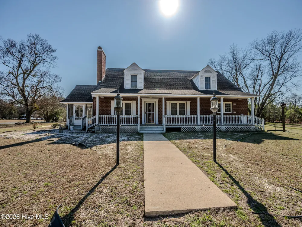 60 Callahan Road Orrum, NC 28369