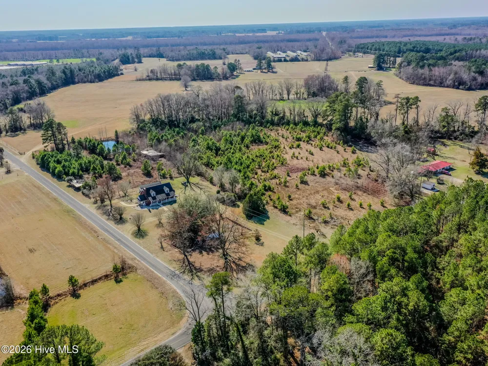 60 Callahan Road Orrum, NC 28369