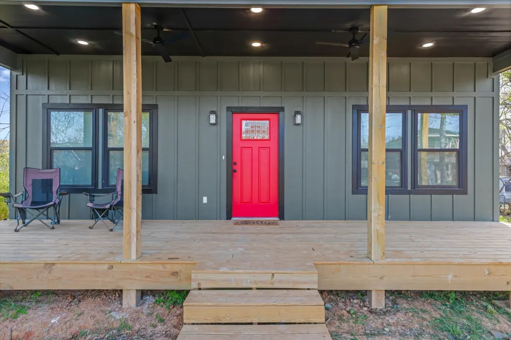 902 Spring Street Grand Saline, TX 75140