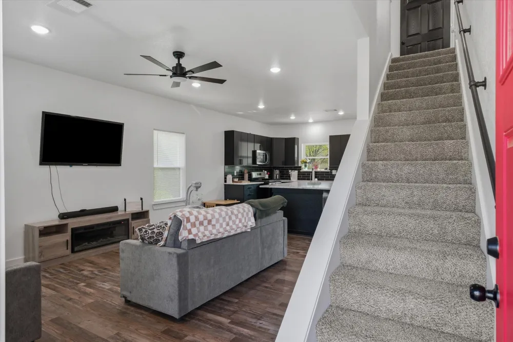 902 Spring Street Grand Saline, TX 75140