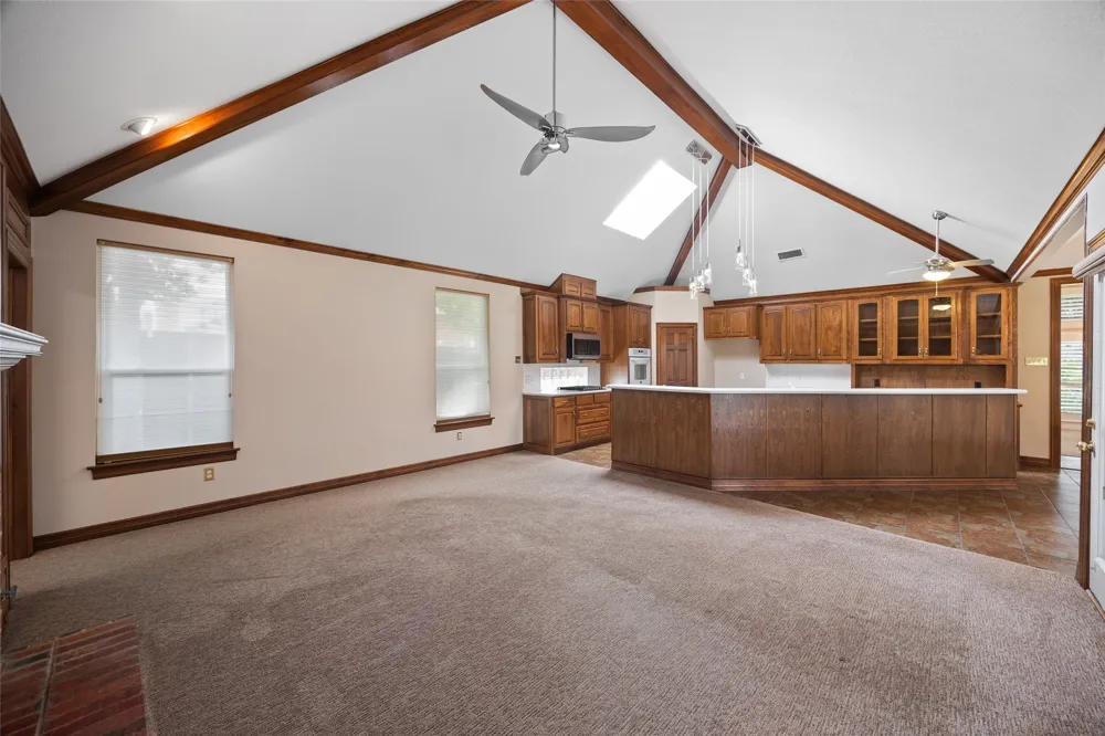 8 Equestrian Trail Duncanville, TX 75116