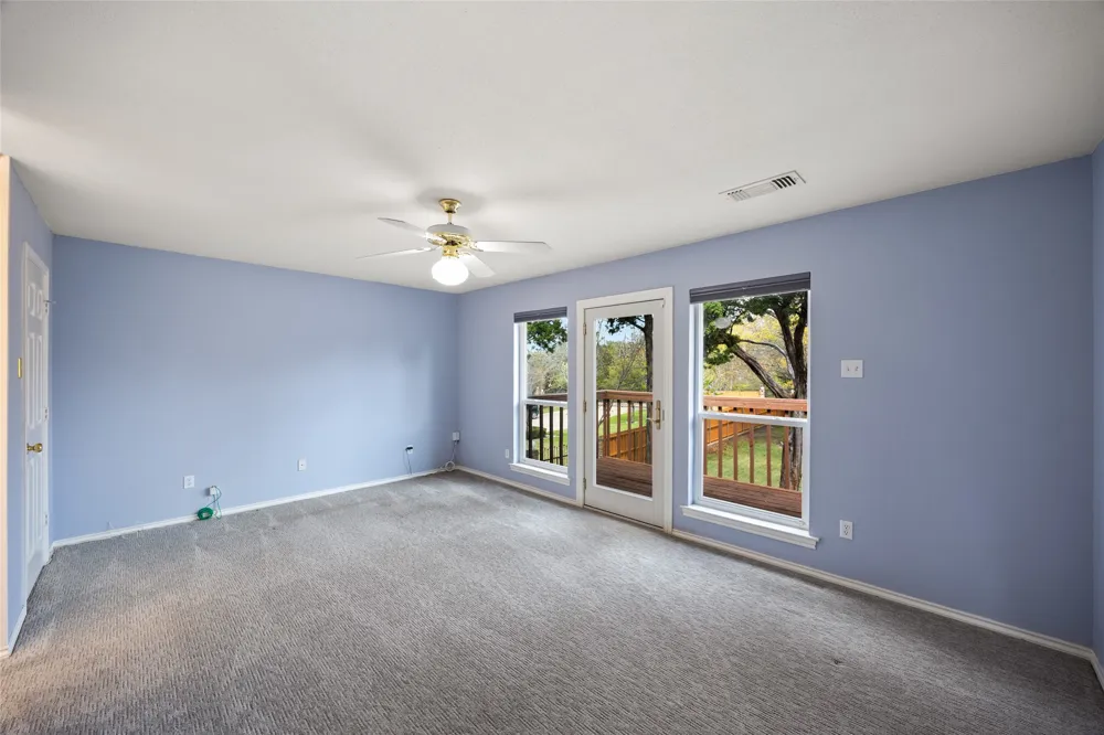 8 Equestrian Trail Duncanville, TX 75116