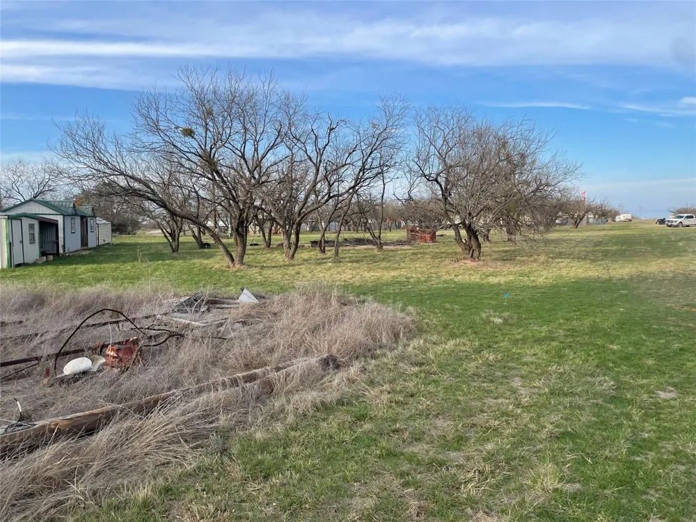 1119 County Road 408 Breckenridge, TX 76424
