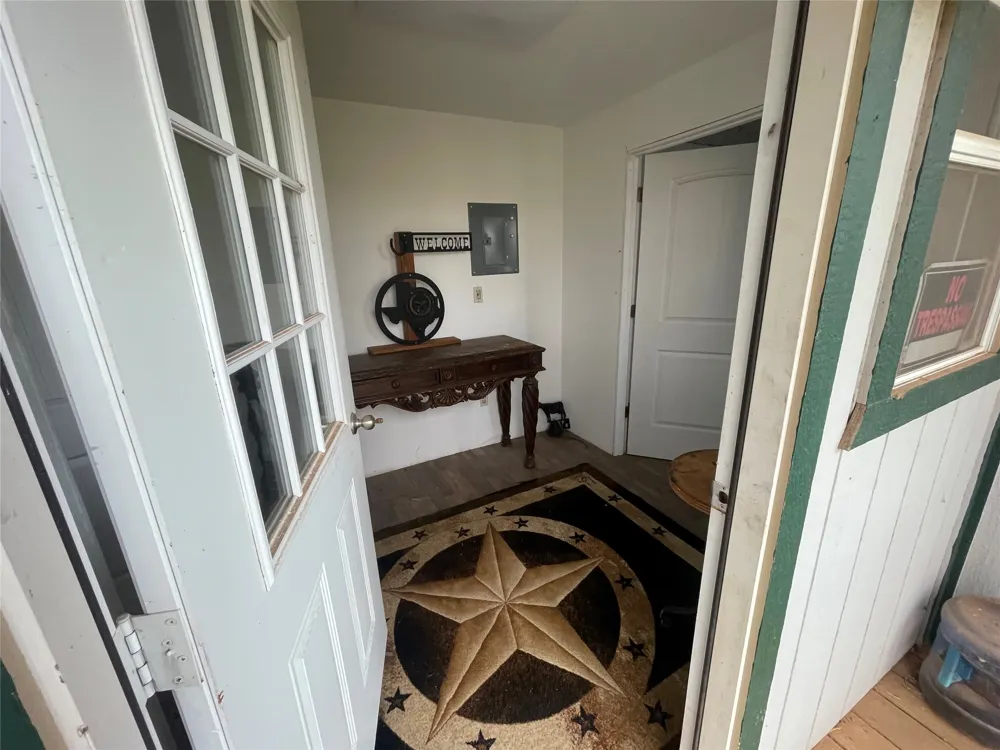1119 County Road 408 Breckenridge, TX 76424