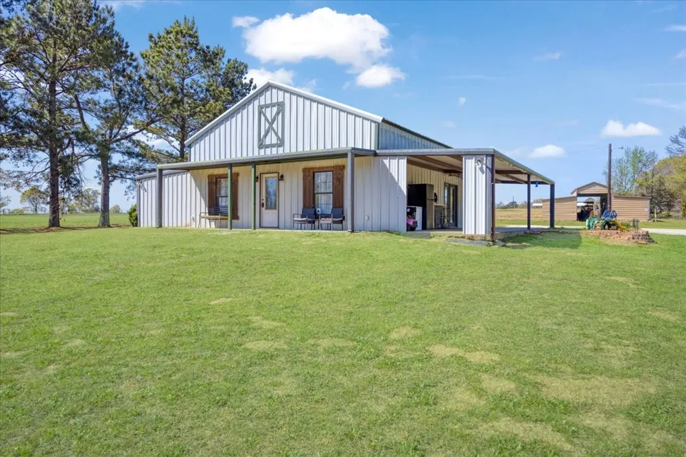 97 CR 2640 Mt Pleasant, TX 75455
