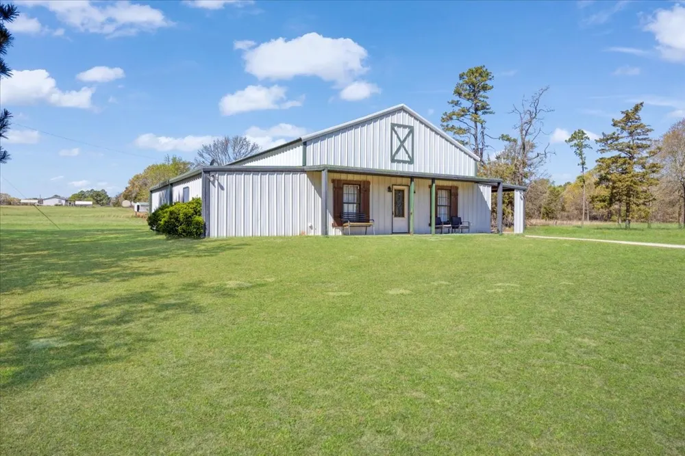 97 CR 2640 Mt Pleasant, TX 75455