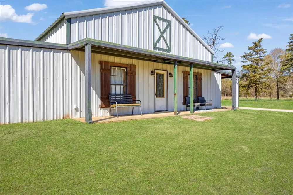97 CR 2640 Mt Pleasant, TX 75455