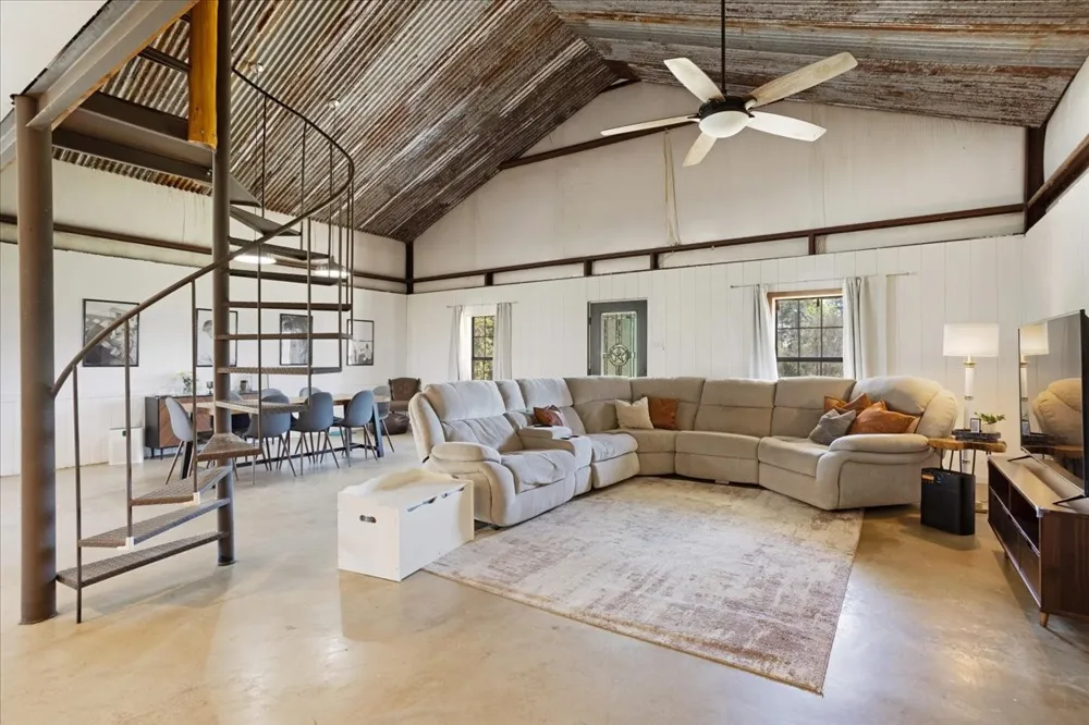 97 CR 2640 Mt Pleasant, TX 75455