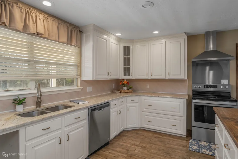 196 Dorcheat Bridge Road Doyline, LA 71023