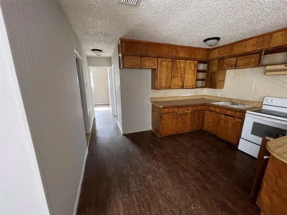 105 Effie Lane Weatherford, TX 76088