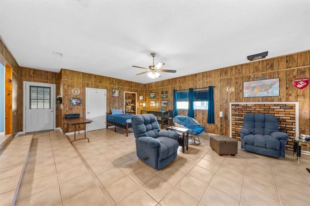110 Butler Drive Valley Mills, TX 76689