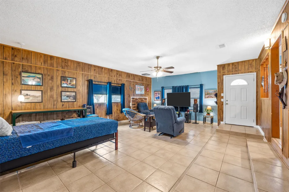 110 Butler Drive Valley Mills, TX 76689