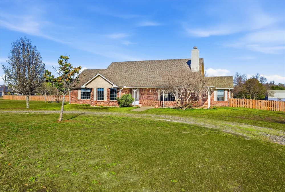 112 Harli Drive Trenton, TX 75490