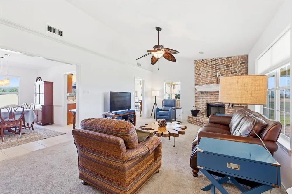 112 Harli Drive Trenton, TX 75490