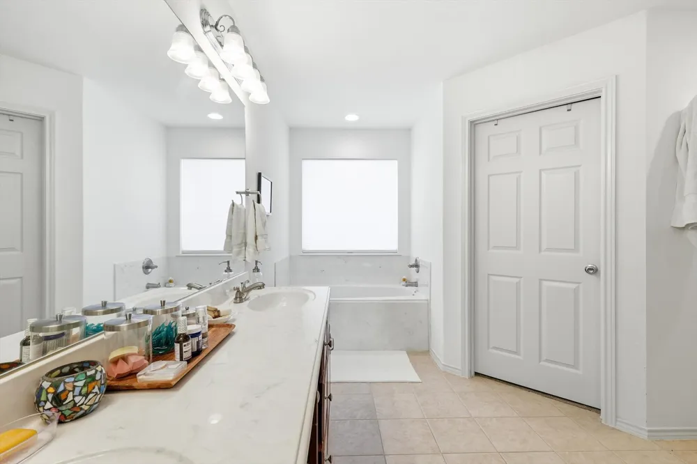 112 Harli Drive Trenton, TX 75490