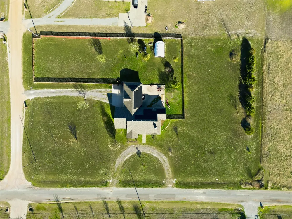 112 Harli Drive Trenton, TX 75490