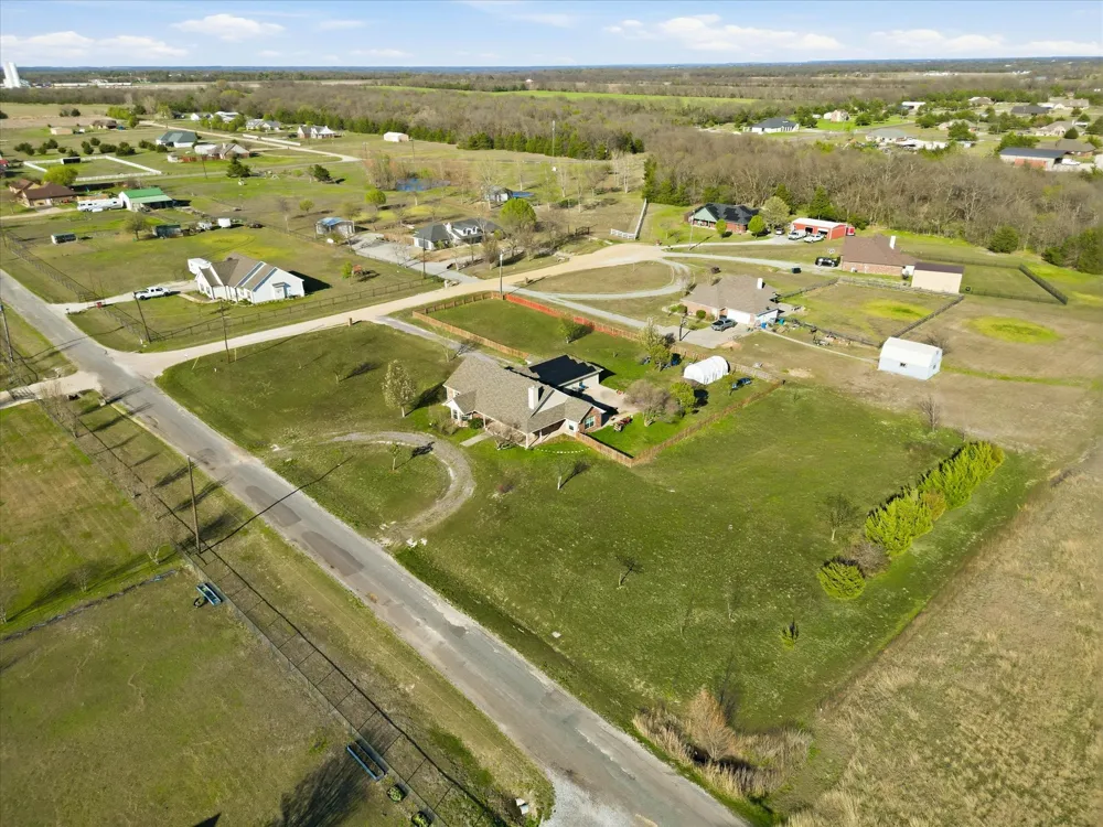 112 Harli Drive Trenton, TX 75490