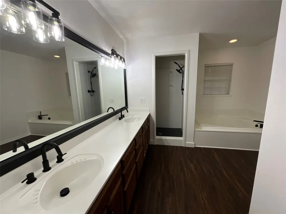 999 W Boynton st Hamilton, TX 76531