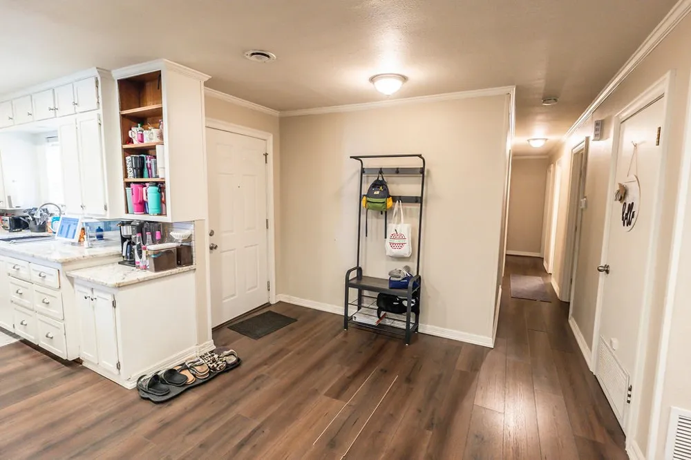 809 E Highway 82 Nocona, TX 76255