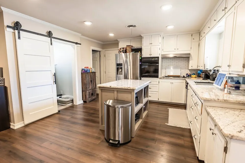 809 E Highway 82 Nocona, TX 76255