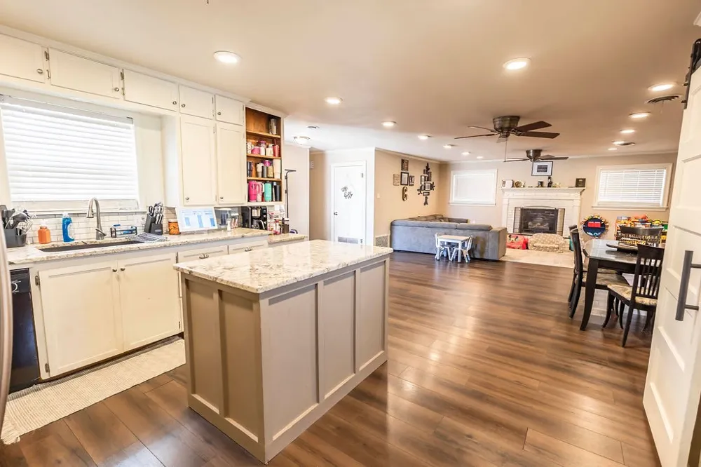 809 E Highway 82 Nocona, TX 76255