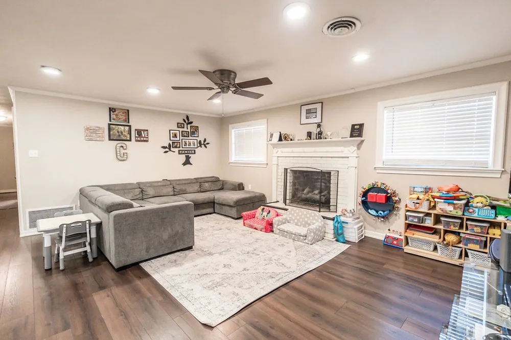 809 E Highway 82 Nocona, TX 76255
