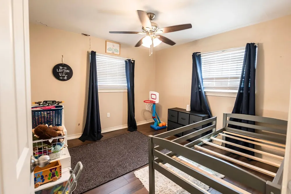 809 E Highway 82 Nocona, TX 76255