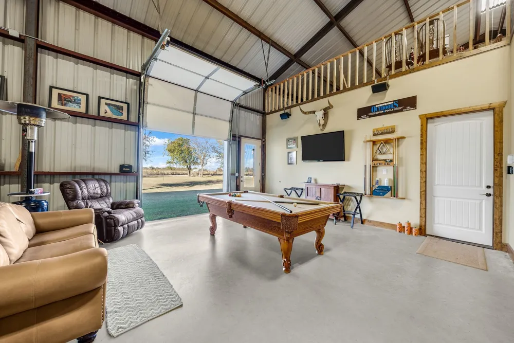 650 Scoggins Road Tioga, TX 76271