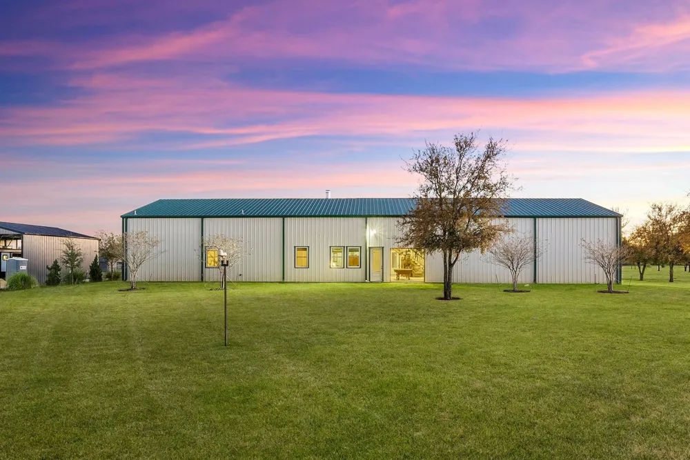 650 Scoggins Road Tioga, TX 76271