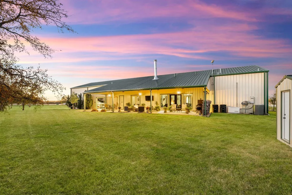 650 Scoggins Road Tioga, TX 76271