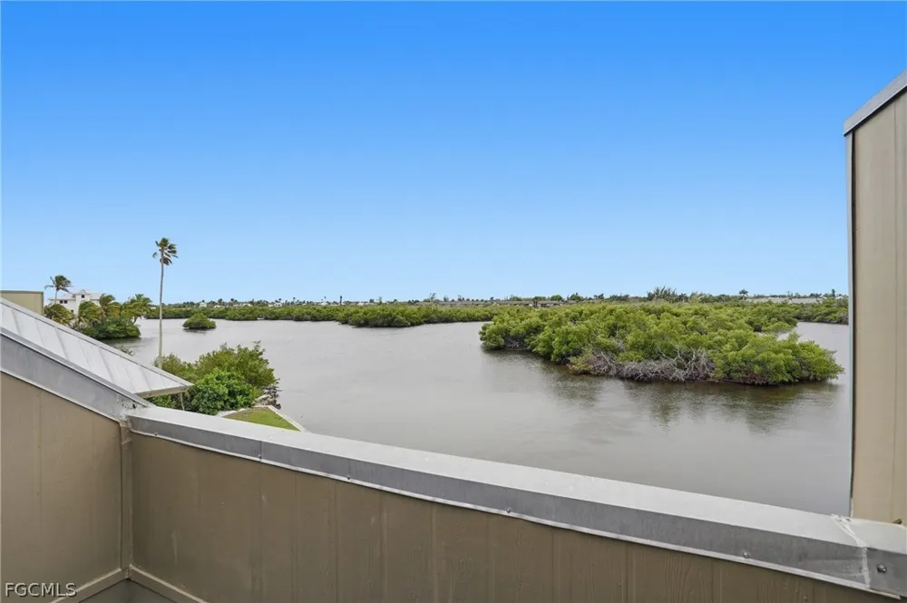Bocilla Lane #10 Bokeelia, FL 33922