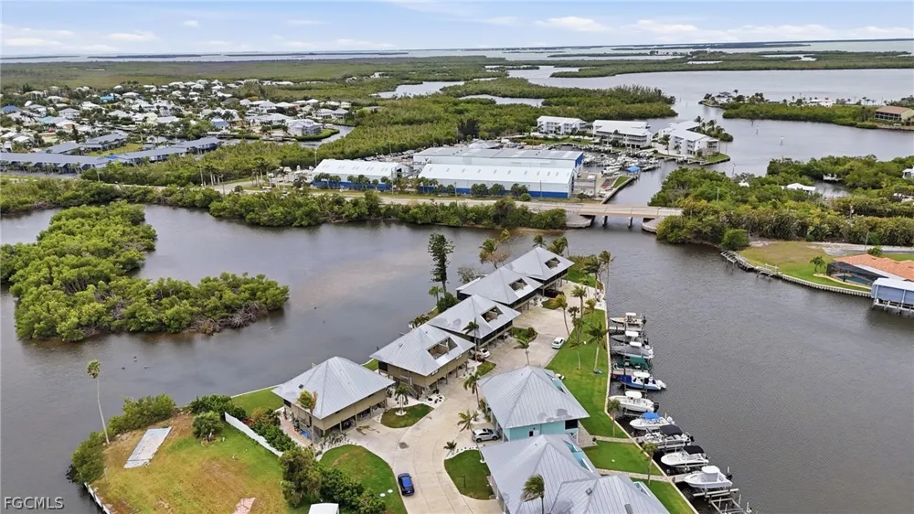 Bocilla Lane #10 Bokeelia, FL 33922