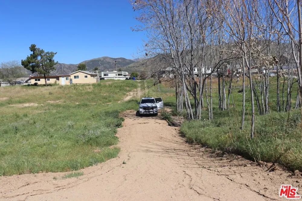 35425 Fir Avenue Yucaipa, CA 92399