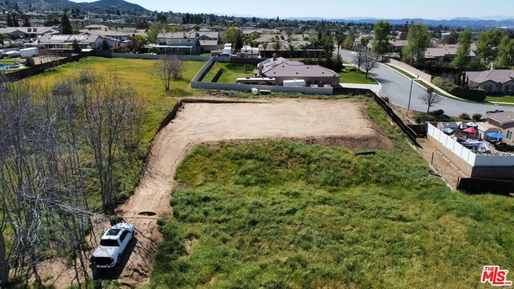 35425 Fir Avenue Yucaipa, CA 92399