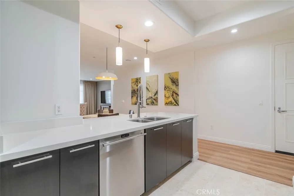 352 Caruso Avenue Glendale, CA 91210