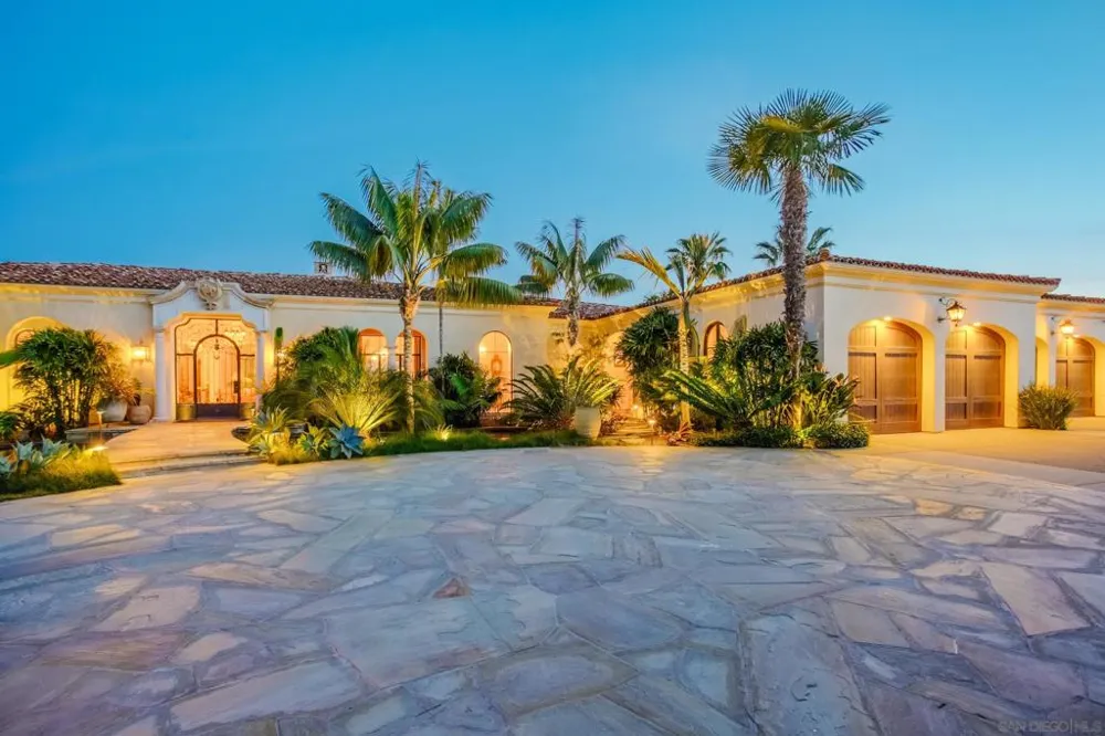 5806 Bucknell Ave La Jolla, CA 92037