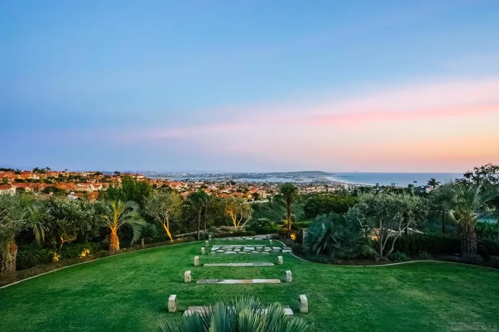 5806 Bucknell Ave La Jolla, CA 92037