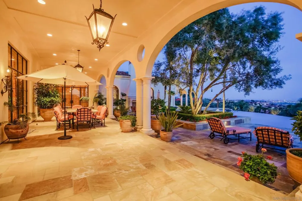 5806 Bucknell Ave La Jolla, CA 92037
